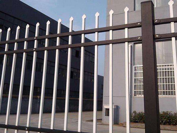 小区护栏可折弯喷塑围墙铁艺护栏铁艺喷塑护栏围栏