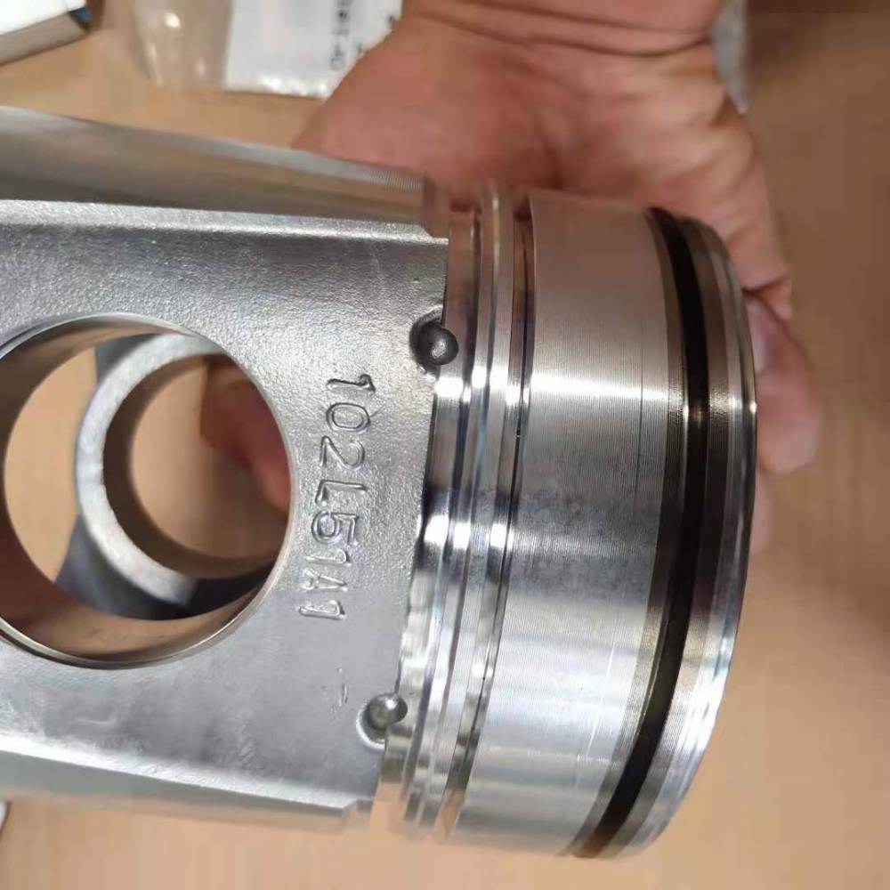 常林sc3008挖掘机发动机四配套四平康明斯6c83活塞活塞环活塞销