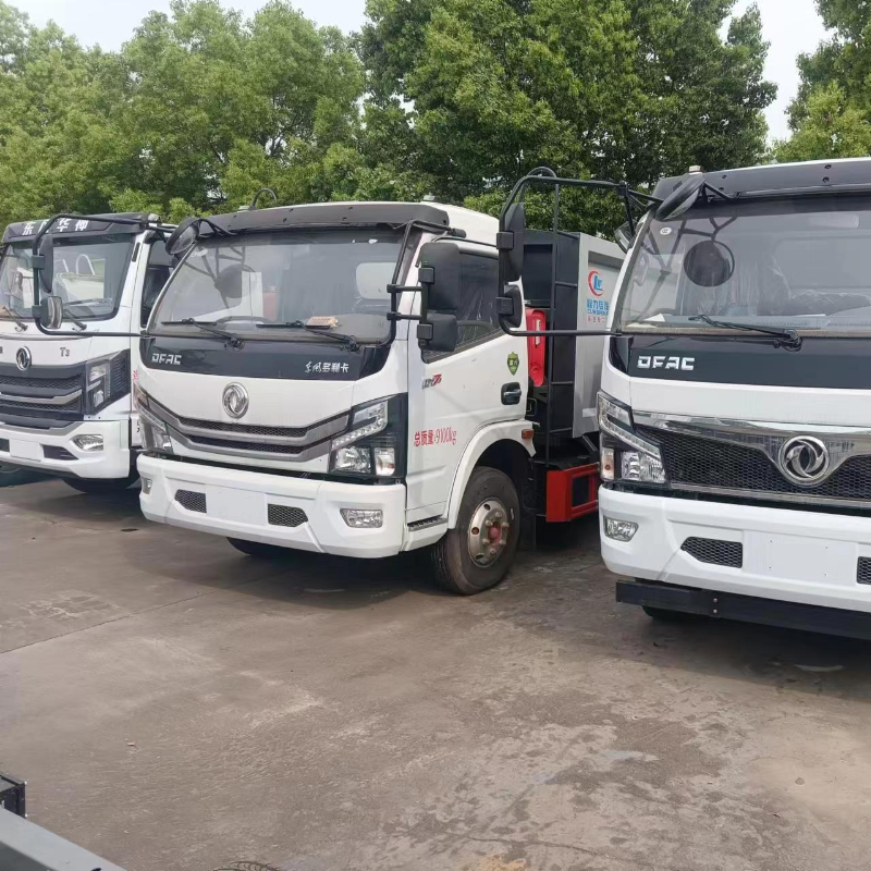 东风天锦小区垃圾清运车物业景区垃圾压缩车