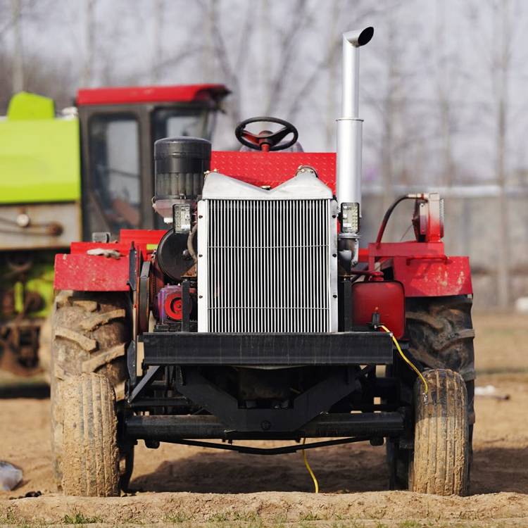 380马力多功能旋耕犁地机涡轮增压四驱农用车潍柴380带液压助力