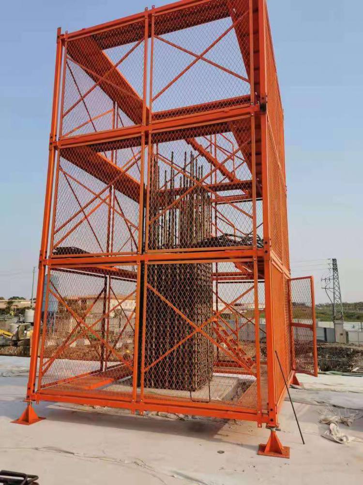 安全爬梯装货中,***秒发,可定制