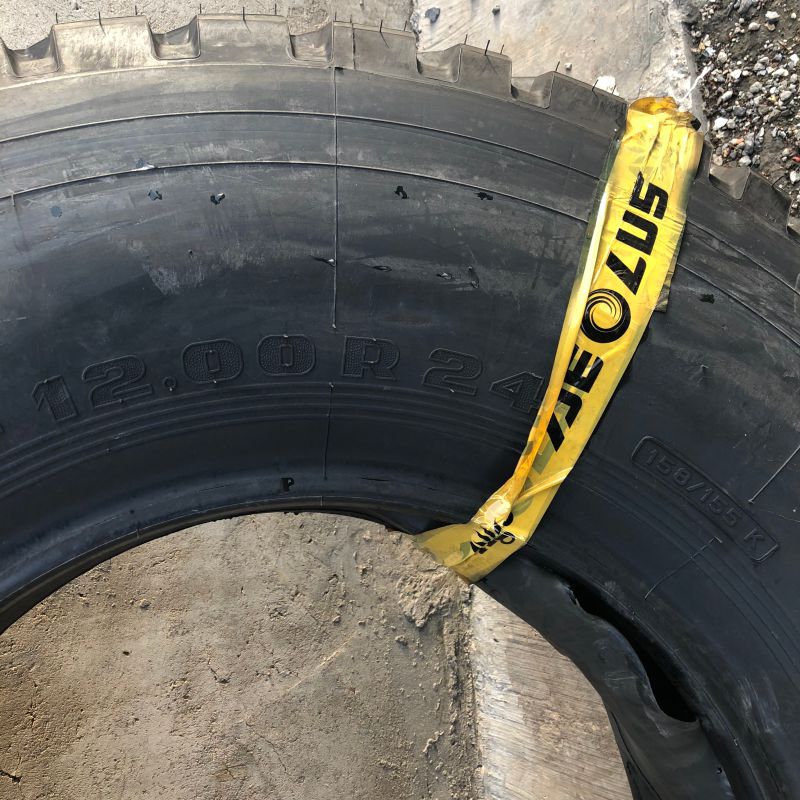 1200r241200r24风神全钢丝高载重轮胎吊车起重机轮胎