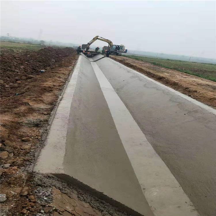 供应 梯形渠道成型机 做水渠的机器 混凝土渠道成型机