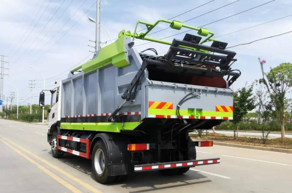小型自装卸式垃圾车侧装自卸式垃圾车厂家报价方案