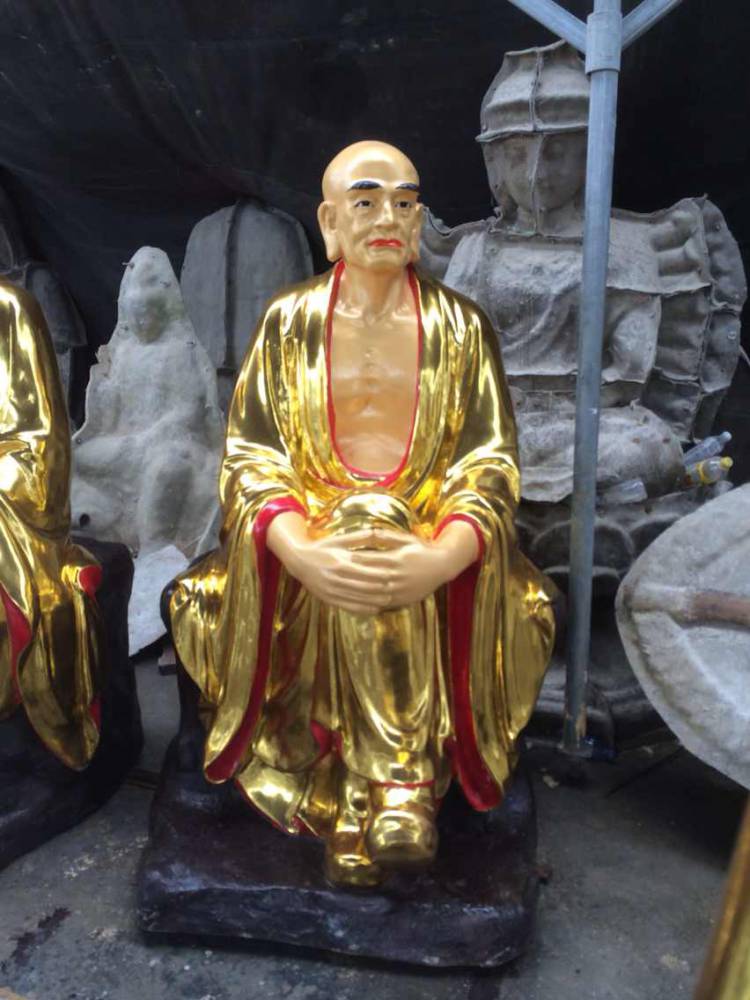 温州昌东制作木雕十八罗汉佛像寺庙彩绘十八罗汉批发贴金木雕十八罗汉