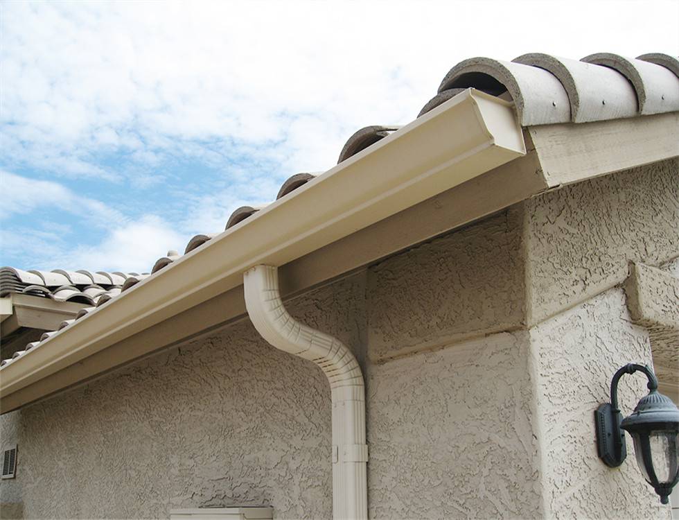 四川广元pvc檐槽雨水管k型檐沟水槽铝合金天沟雨链