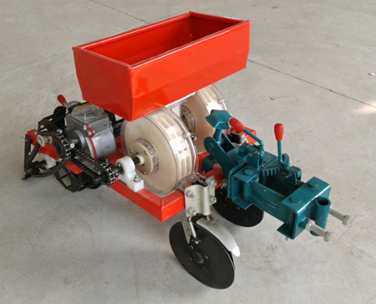 柴油水冷手推玉米施肥机小型田地追肥机机身灵巧