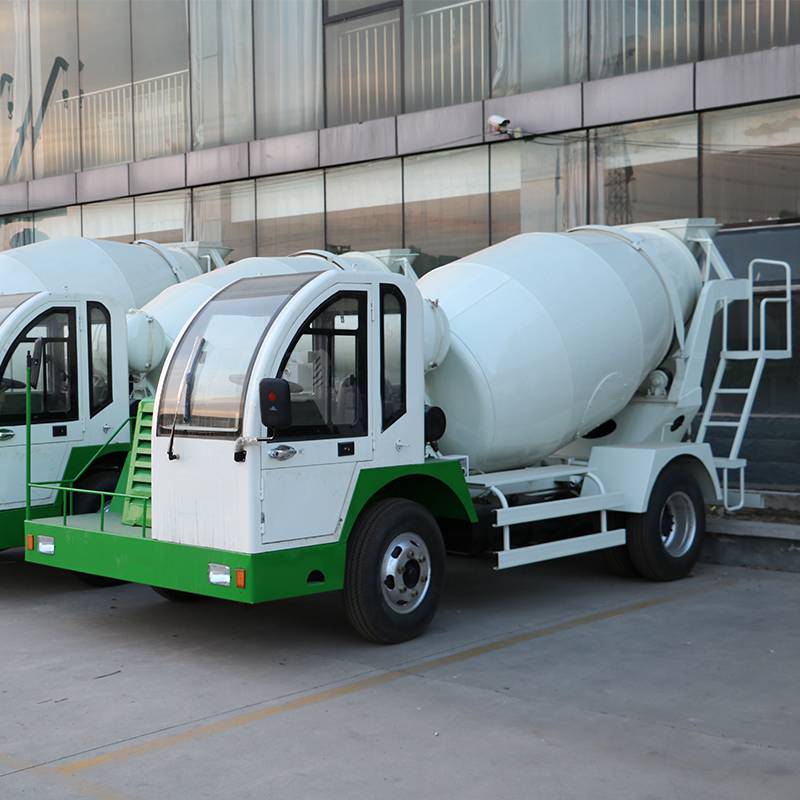 厂家供应小型移动式搅拌车2方3方混泥土搅拌运输车水泥罐车