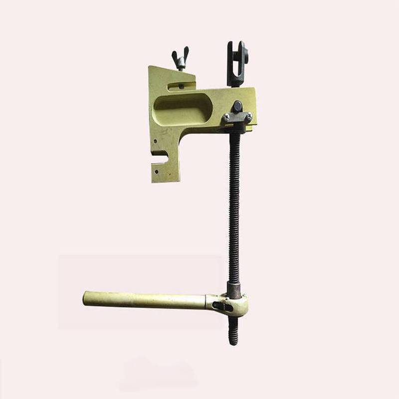 电力施工直线卡可调直线双吊钩卡输电线路悬垂绝缘子串更换工具