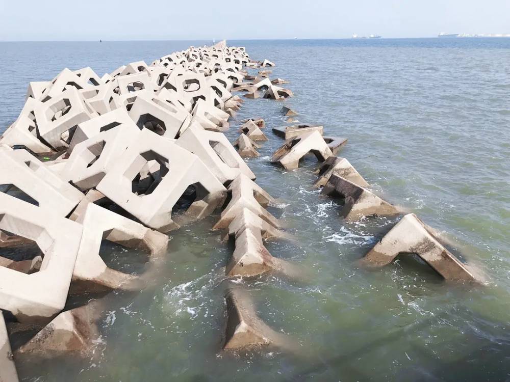 虎门镇水泥预制四脚锥体防浪石模具海岸防浪堤模具系类产品