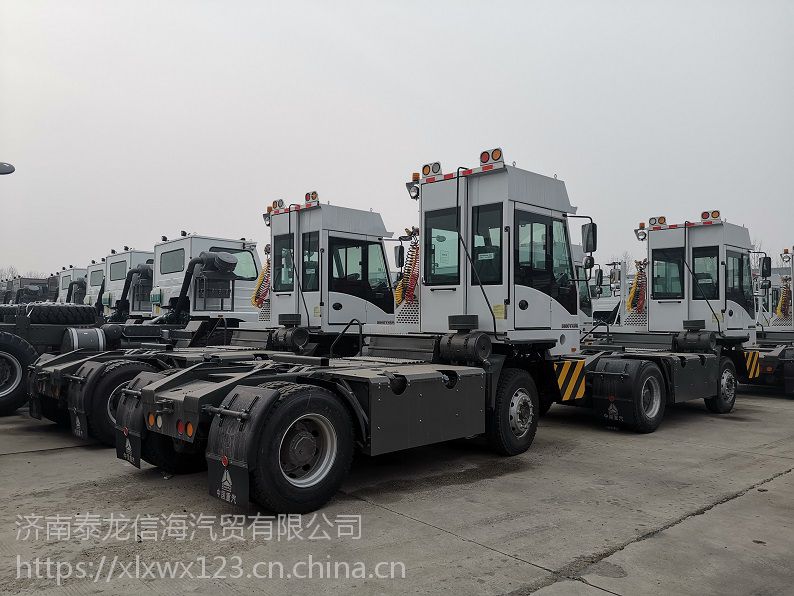 中国重汽—HOVA 4×2码头车低速牵引车（右置驾驶）报价