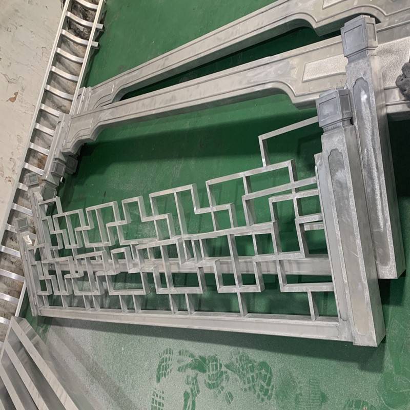 景观长廊美人靠仿古构件铝合金雀替木纹挂落定制加工