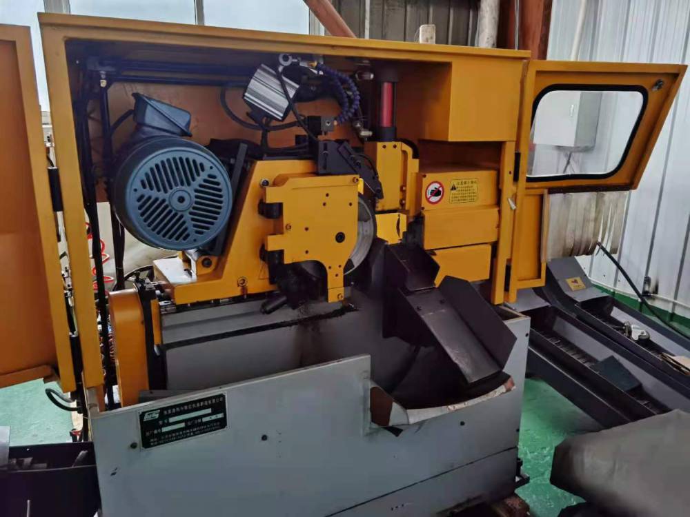 出售九成新江苏和升gs70cnc数控圆盘锯二手锯床