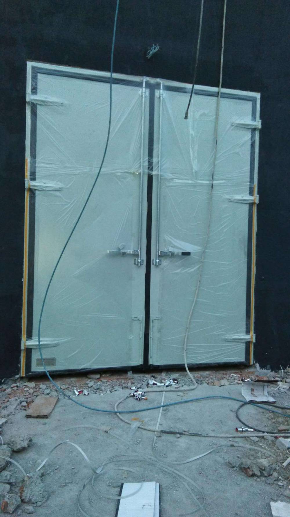 【供应保温门,保温门厂家,机房保温门,车间保温门,教室保温门】图片