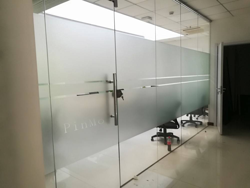 上海长宁区玻璃贴膜办公室玻璃门贴膜