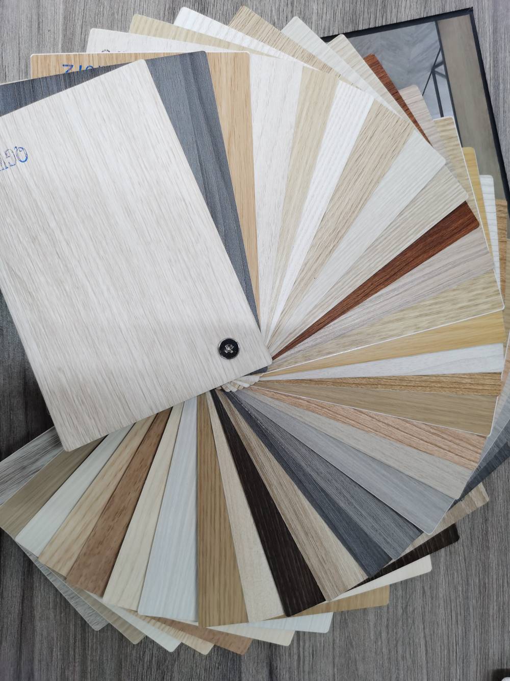 金属钢制复合墙板 钢板医用 木纹*烤漆板 格菲尔