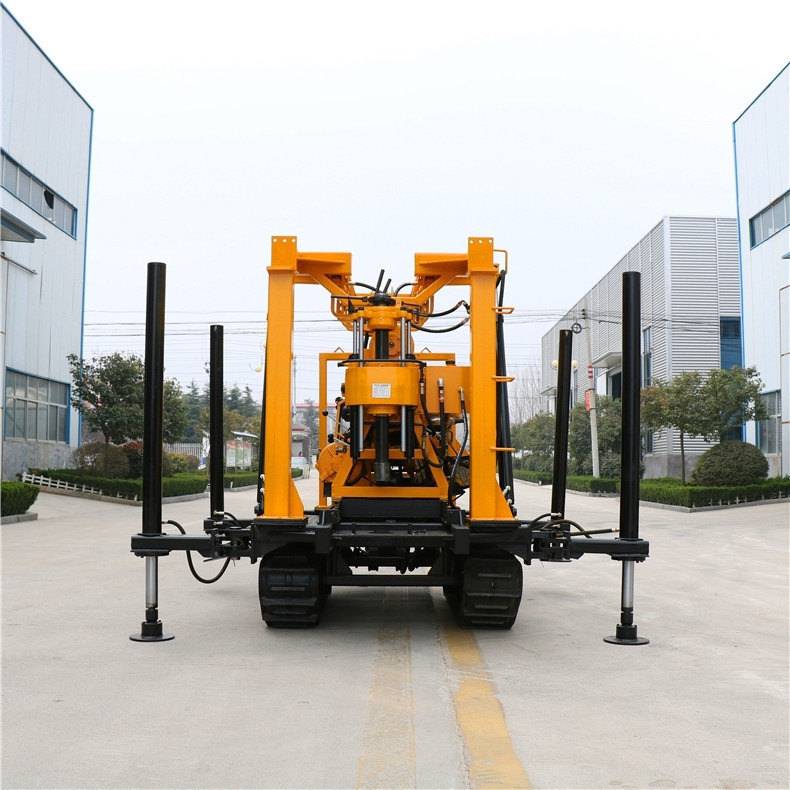 厂家液压履带钻机xyd130水文地质钻探机百米钻井设备