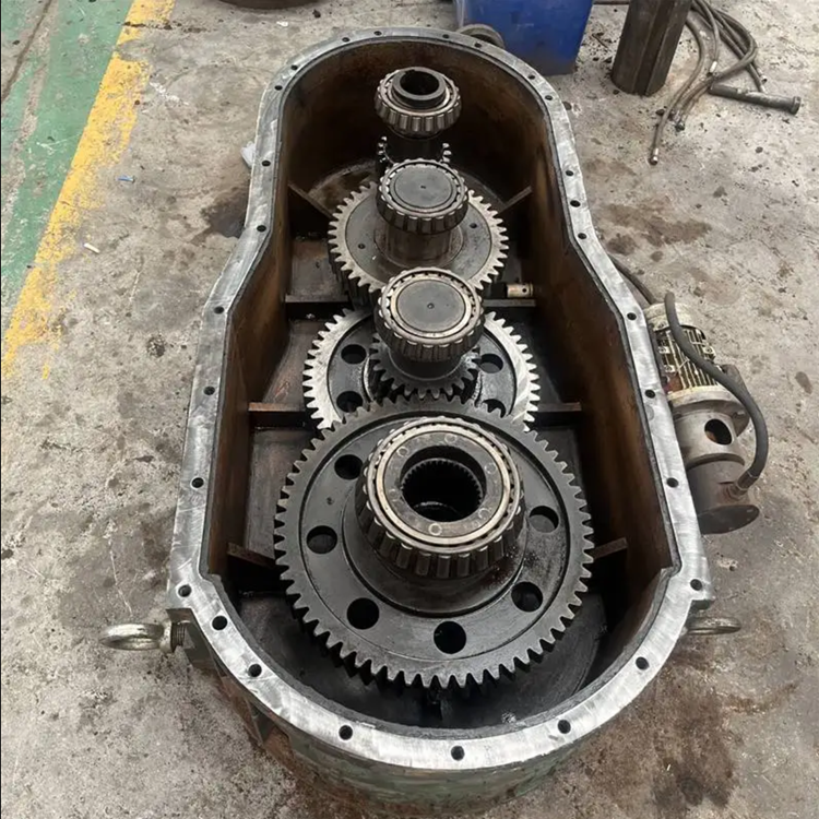 木屑颗粒机齿轮箱 二手制粒机维修保养 减速机配件齿轮