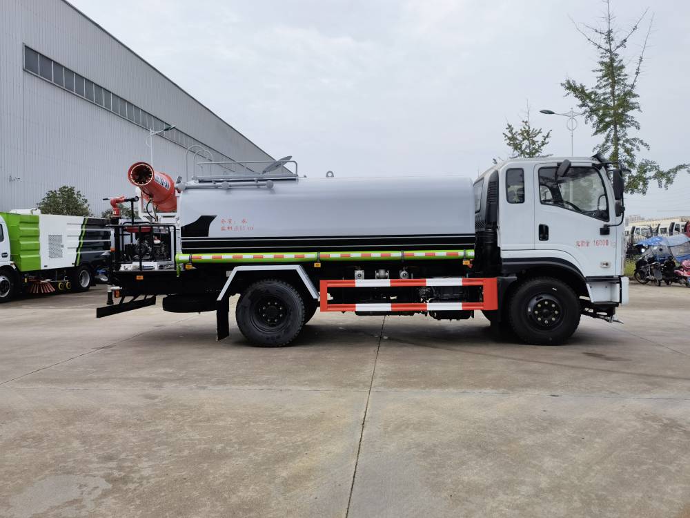 东风底盘12吨雾炮洒水车12方多功能喷雾降尘车