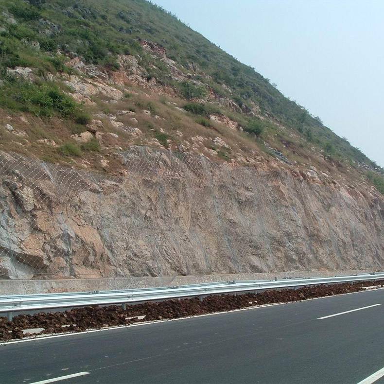 供应广西主动边坡防护网防滑坡落石防护网山坡山林防落石网