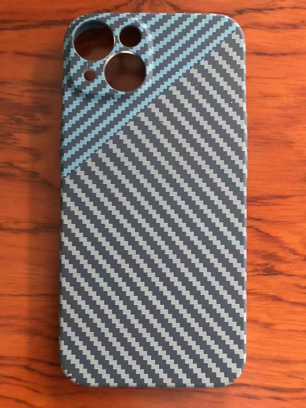 碳纤维手机壳水转印加工东莞水转印加工厂喷涂移印丝印加工