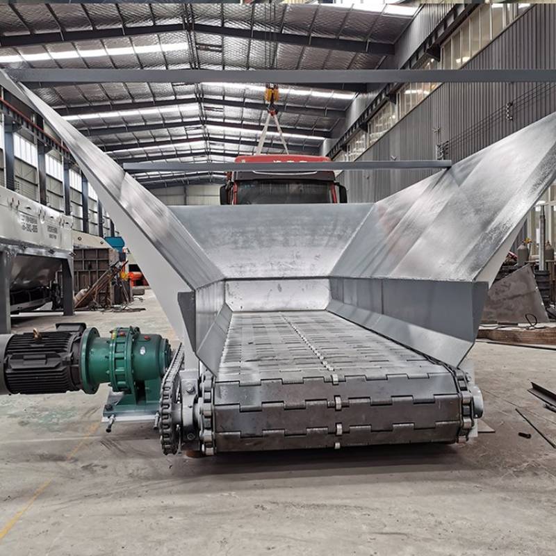 煤泥链板给料机小型废钢输送机粘湿物料板式喂料机