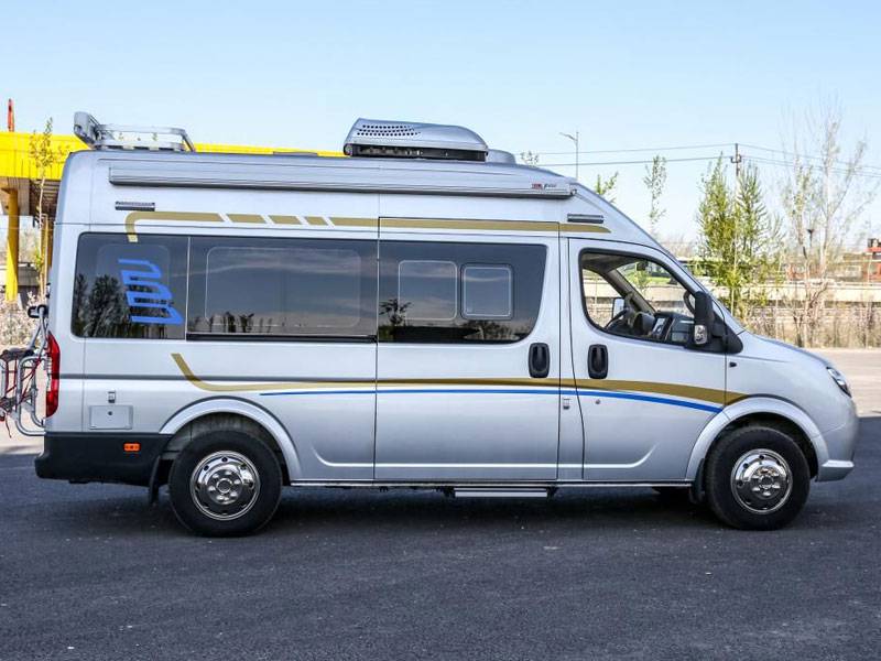 东风御风房车报价东风小卡房车东风日产房车东风豪华御风旅居车