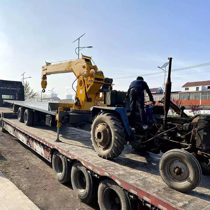 沃驰拖拉机平板运输吊车拖拉机平板拖斗