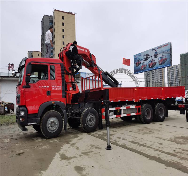 【国六重汽k560(25吨)折臂吊 平价好用的前四后八随车吊厂家经销】价