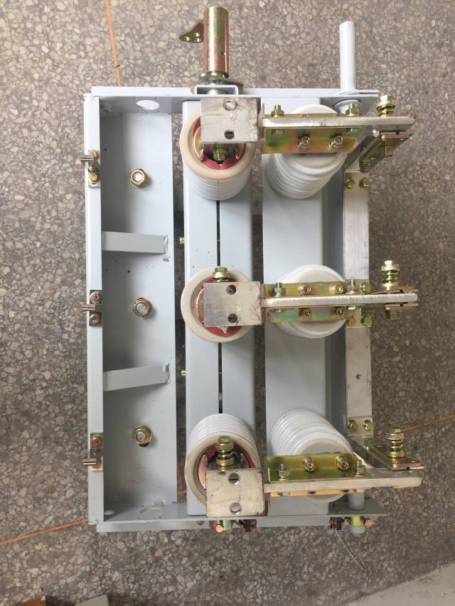 顺杰生产销售户内高压隔离开关gn3012d630a柜内隔离带地gn3012