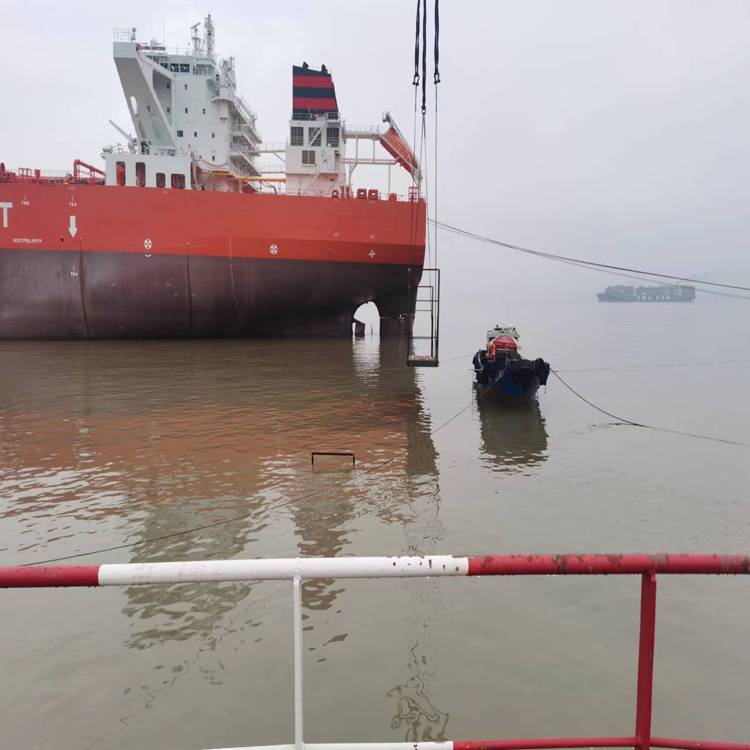 潜江船厂滑板滑道更换工程精湛技艺保障工
