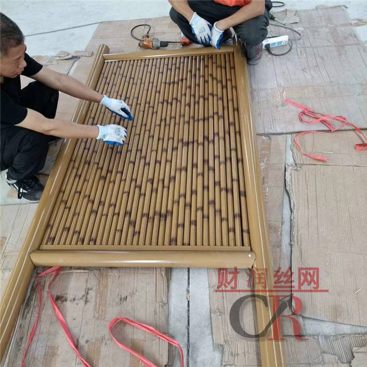 一站式采购 仿竹护栏的特点 仿竹篱笆图片 涂塑直接围栏