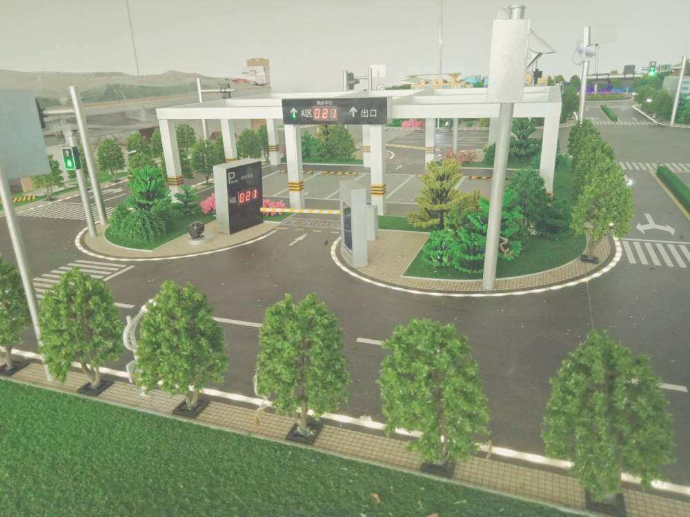 智能交通沙盘模型智能停车场沙盘模型高速公路事故场景模拟沙盘模型