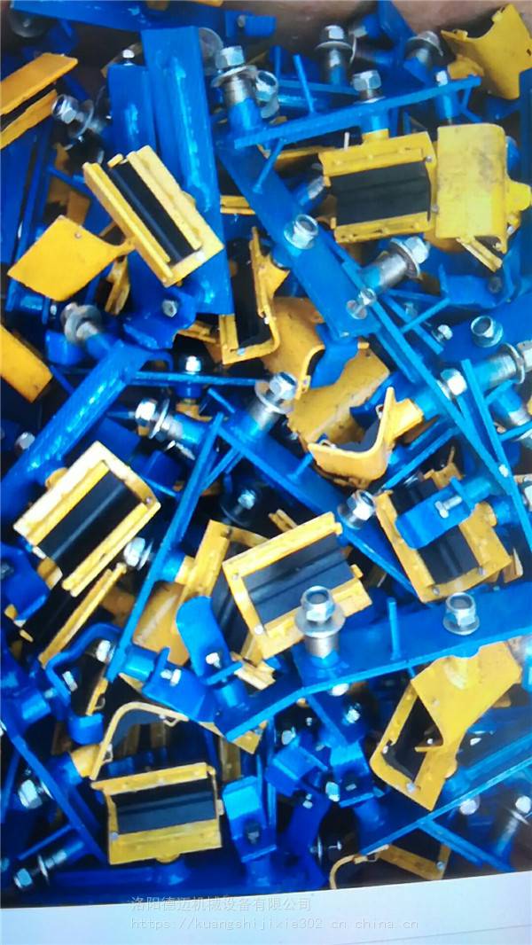 矿用缆车用卡簧式抱索器厂家井下候车用抱索器24kg固定抱索器