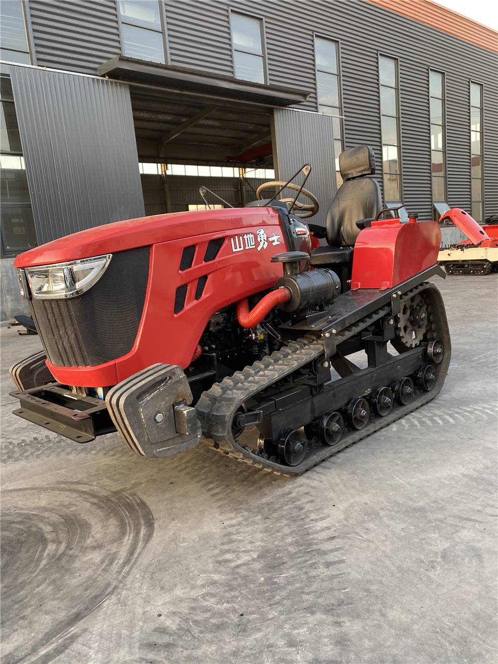 水田旋耕机使用视频水旱两用履带式旋耕机生产