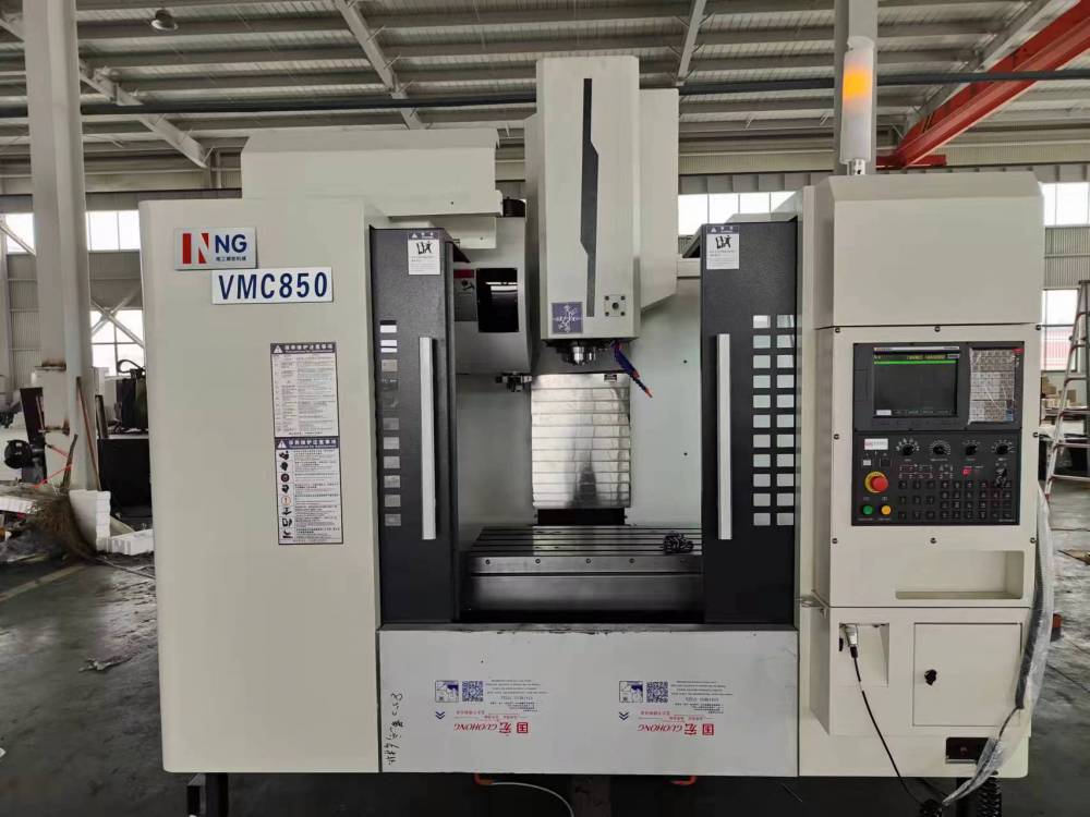 南工数控立式加工中心vmc85510601370116012601580电脑锣铣床龙门