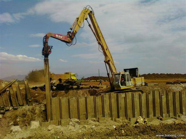 上海打桩机拉森钢板桩出租打拔施工进口钢板桩止水效果好青浦区水泥桩