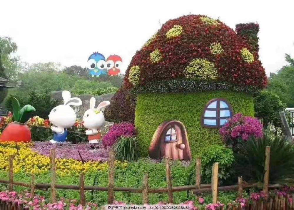 重庆市春节灯笼造型绿雕成都绿雕塑植物定制