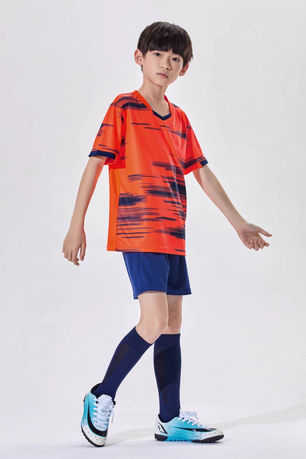 足球服套装儿童男女童印字夏季短袖运动服装队服训练衣服批发球衣