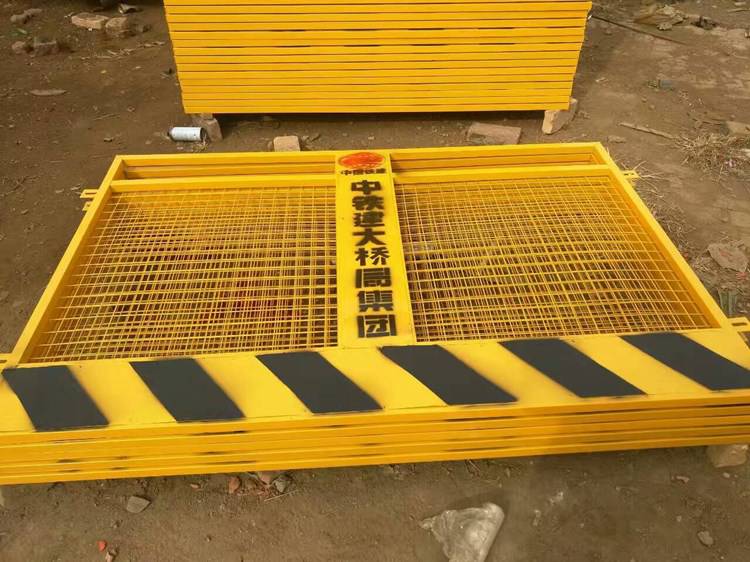 基坑安全护栏泥浆池临边安全护栏市政施工基坑围护