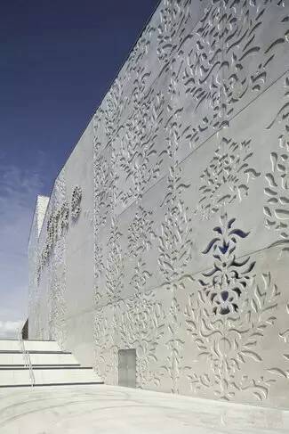 产品介绍联系方式产品信息获取底价查看电话收藏商品关键词grc材质