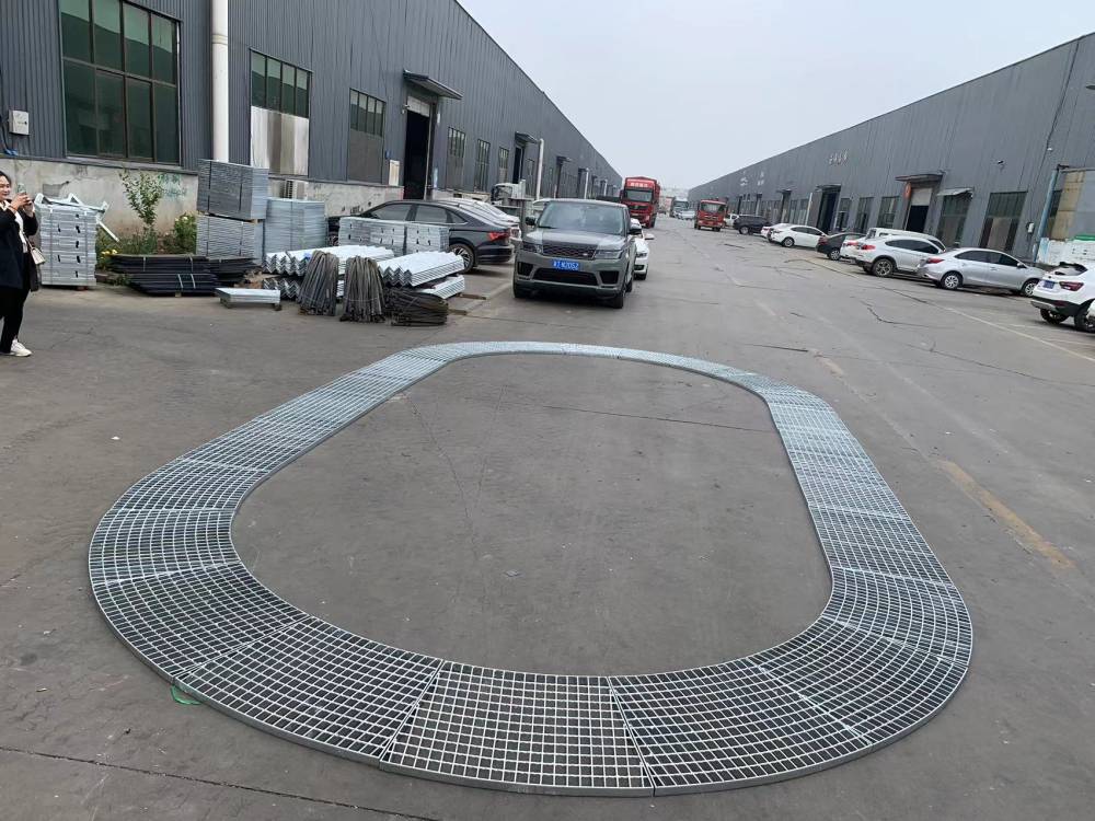 桥墩吊围栏的作用