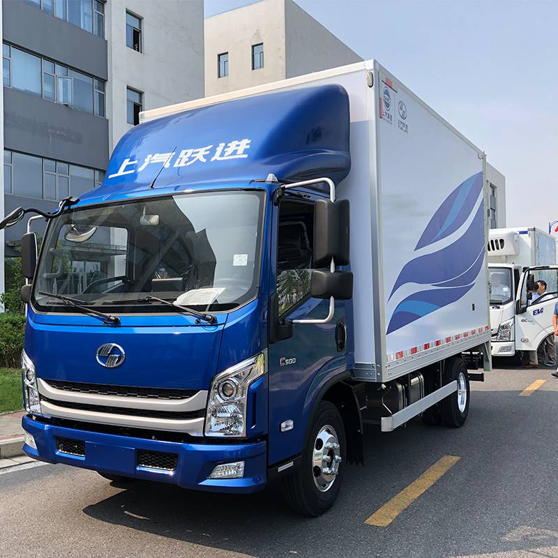 上汽4米2厢式货车可选自动挡手动挡年底火热中欢迎到店咨询看车