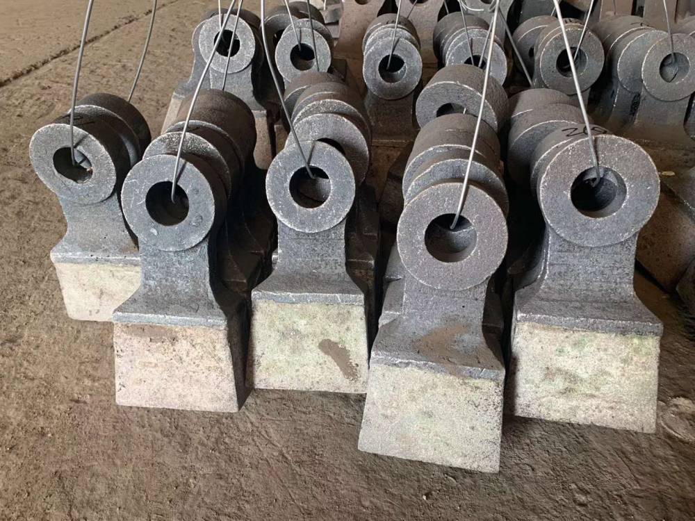 广东工厂铸造高铬合金锤头立轴式合金锤头重锤破锤头可定制