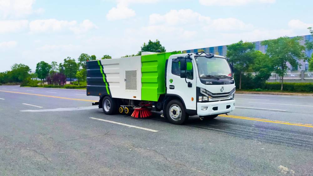 道路养护8方洗扫洒水路面清洁车多功能三合一洗扫车