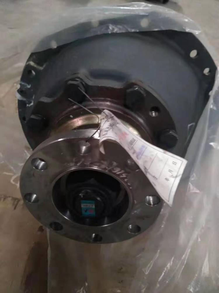 新能源客车配件东风德纳主减总成