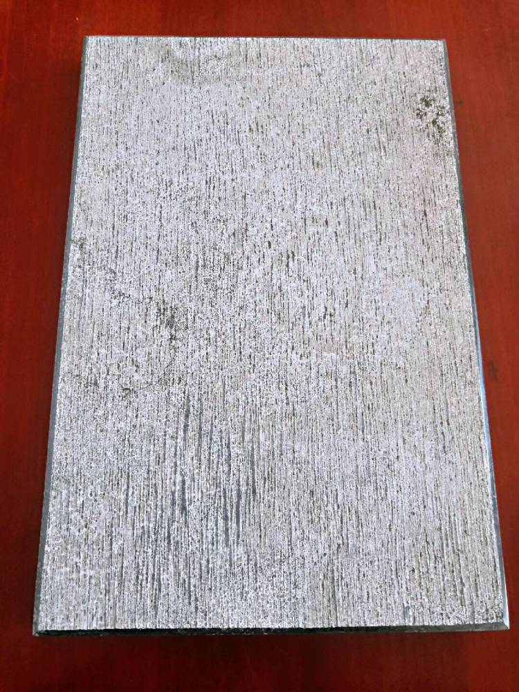 剁斧面青石板规格600300铺地石材