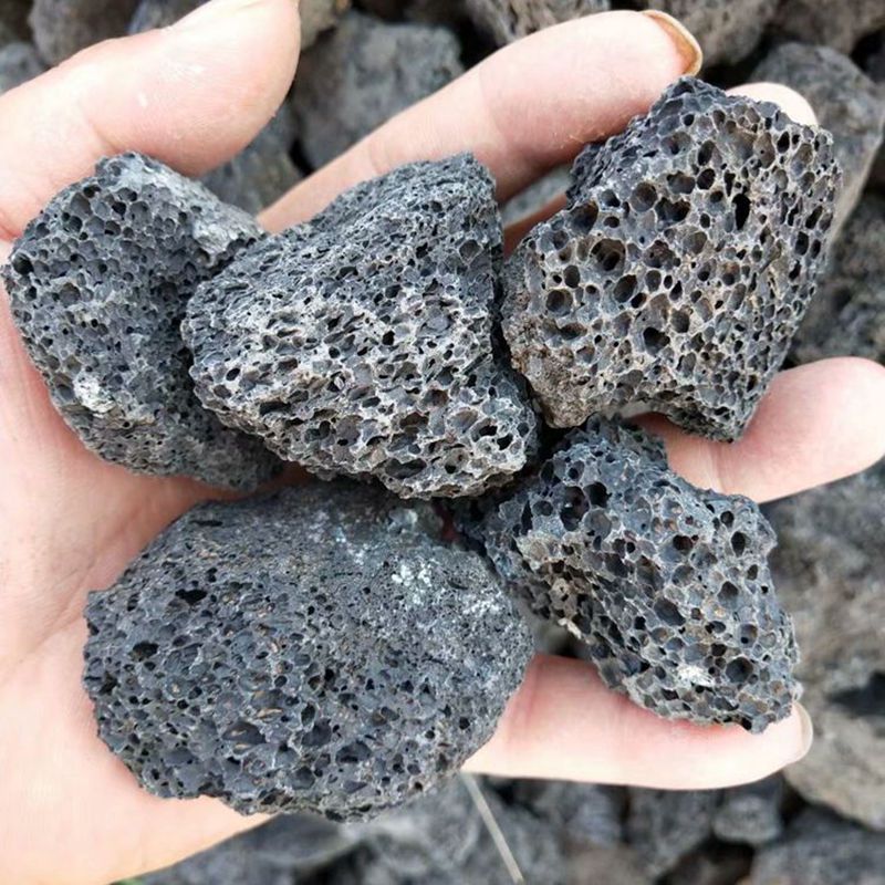 火山石多少钱一吨矿山天然火山石玄武岩黑洞石人工湿地垫层型号全