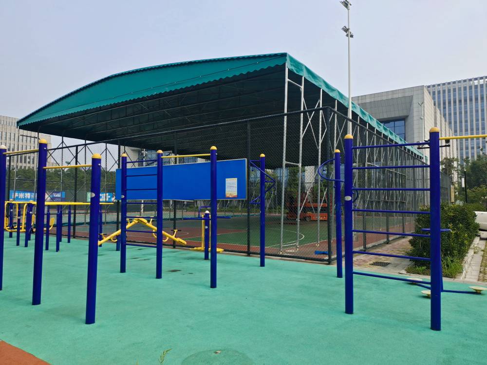 深圳宝安推拉雨棚移动推拉篷电动推拉棚电动悬空棚环保喷漆房上门安装