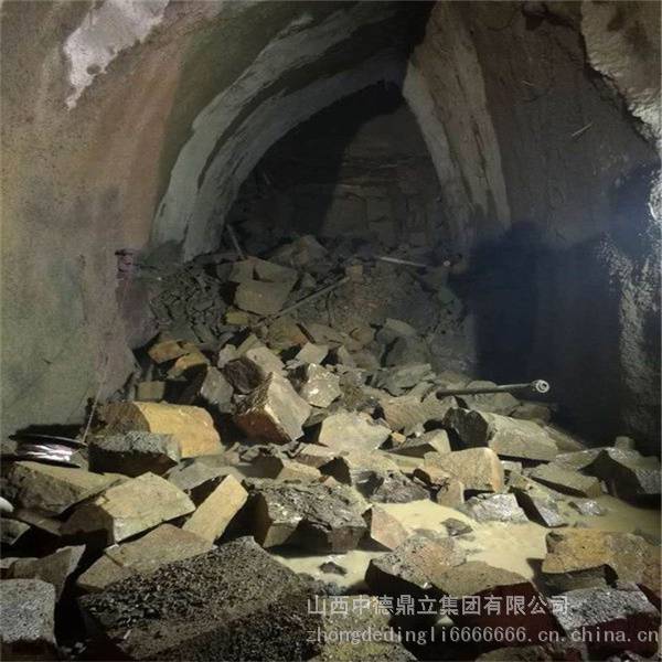 河南开山修路二氧化碳爆破开采方式